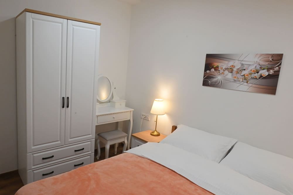 Apartment 8